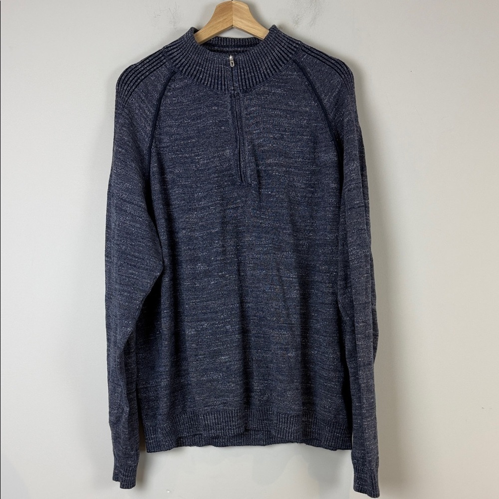 Tommy Bahamas Men's Navy Sweater Size Extra Large